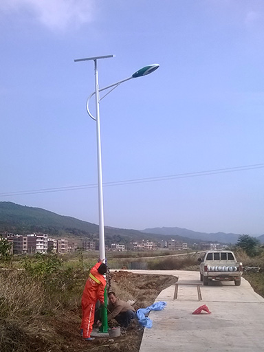 湖南省衡阳市祁东县黄土坡镇三星村太阳能路灯工程案例