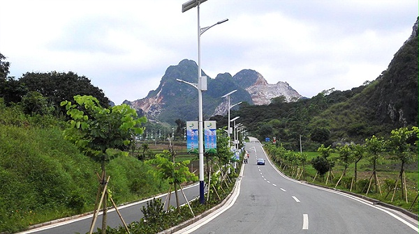 太阳能led路灯_100w太阳能路灯_太阳能路灯厂家