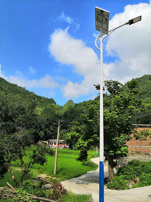 太阳能路灯 新农村太阳能路灯 太阳能路灯厂家